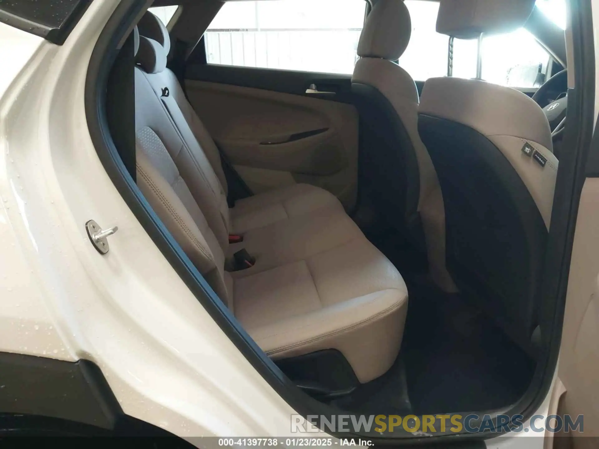 8 Photograph of a damaged car KM8J33A46KU066106 HYUNDAI TUCSON 2019