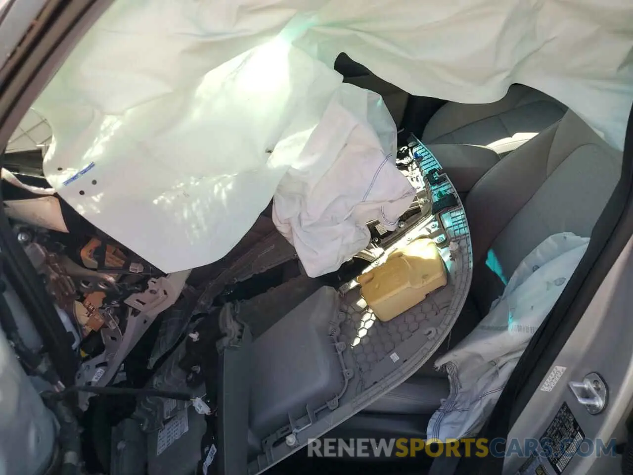7 Photograph of a damaged car KM8J33A49KU979832 HYUNDAI TUCSON 2019