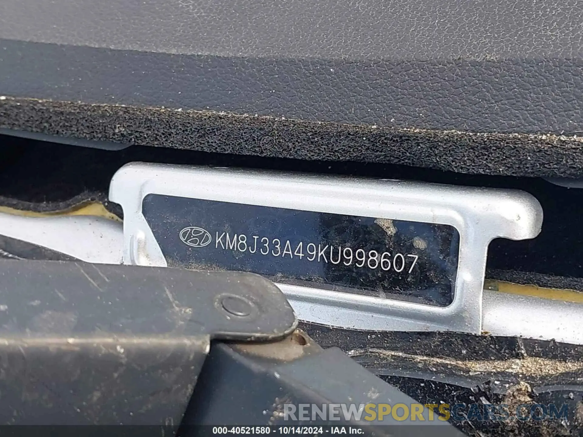 9 Фотография поврежденного автомобиля KM8J33A49KU998607 HYUNDAI TUCSON 2019