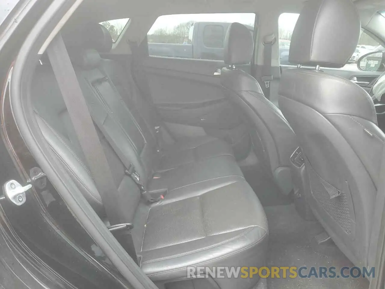12 Photograph of a damaged car KM8J33AL1KU045395 HYUNDAI TUCSON 2019