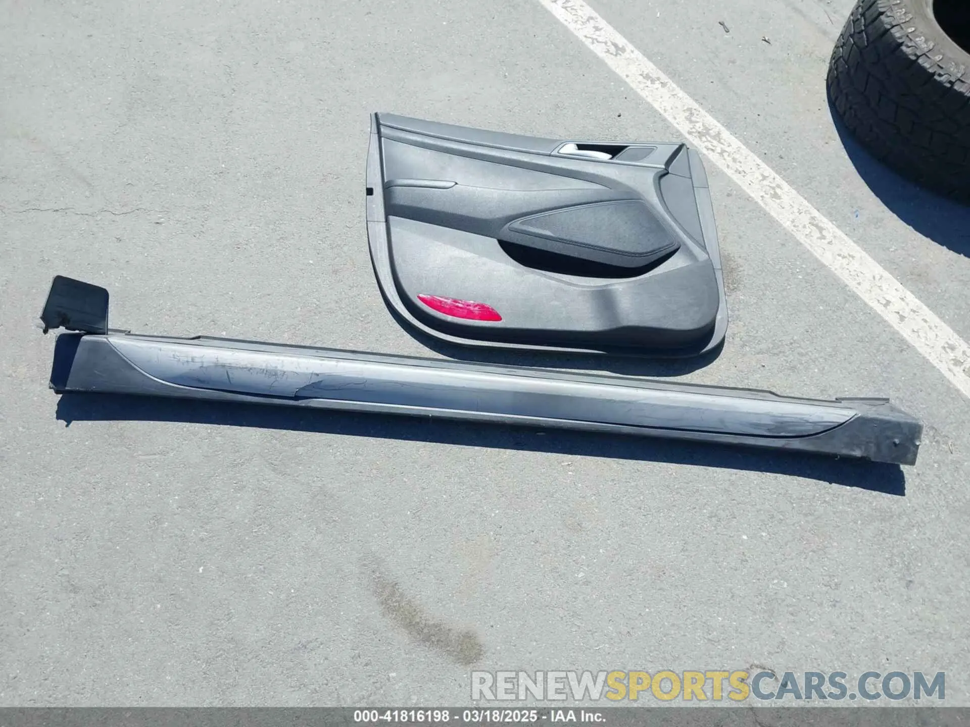 12 Photograph of a damaged car KM8J33AL1KU890618 HYUNDAI TUCSON 2019