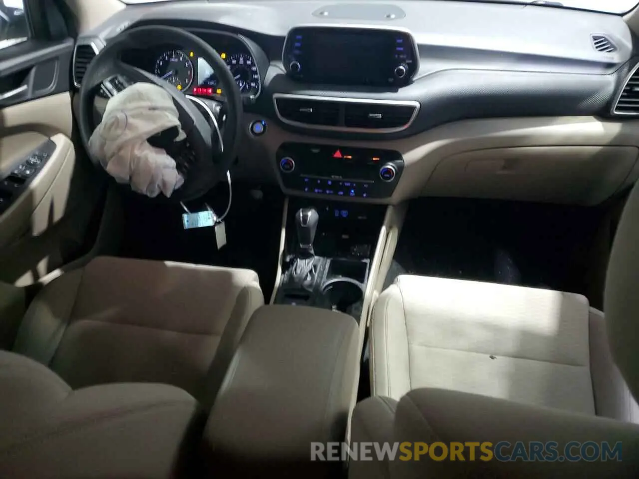 8 Photograph of a damaged car KM8J33AL2KU866781 HYUNDAI TUCSON 2019