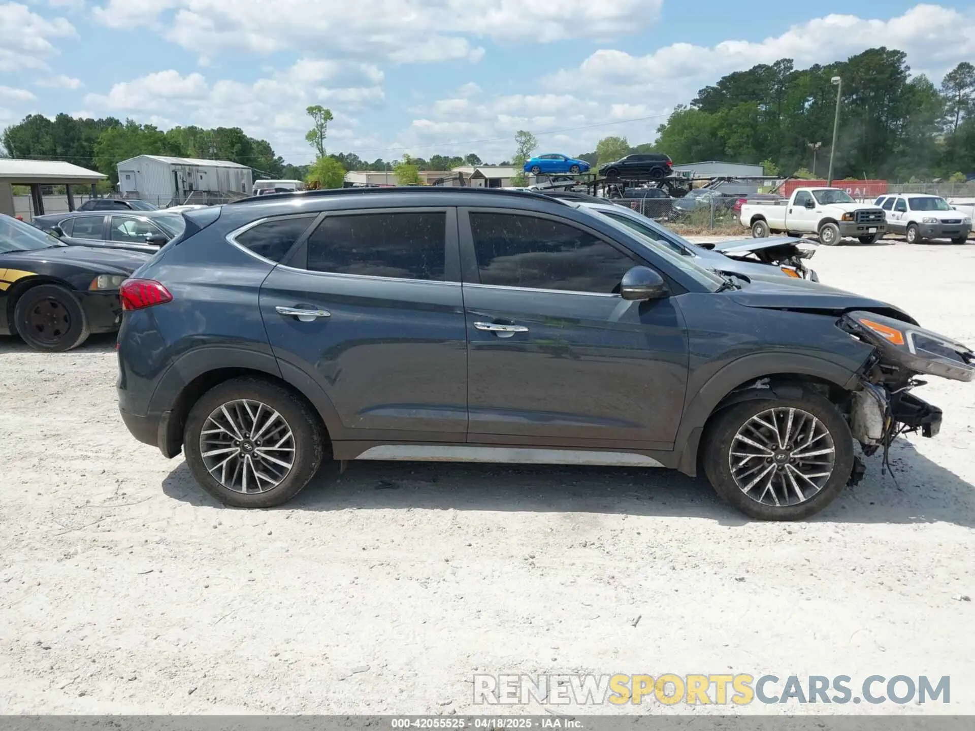 13 Фотография поврежденного автомобиля KM8J33AL2KU909919 HYUNDAI TUCSON 2019