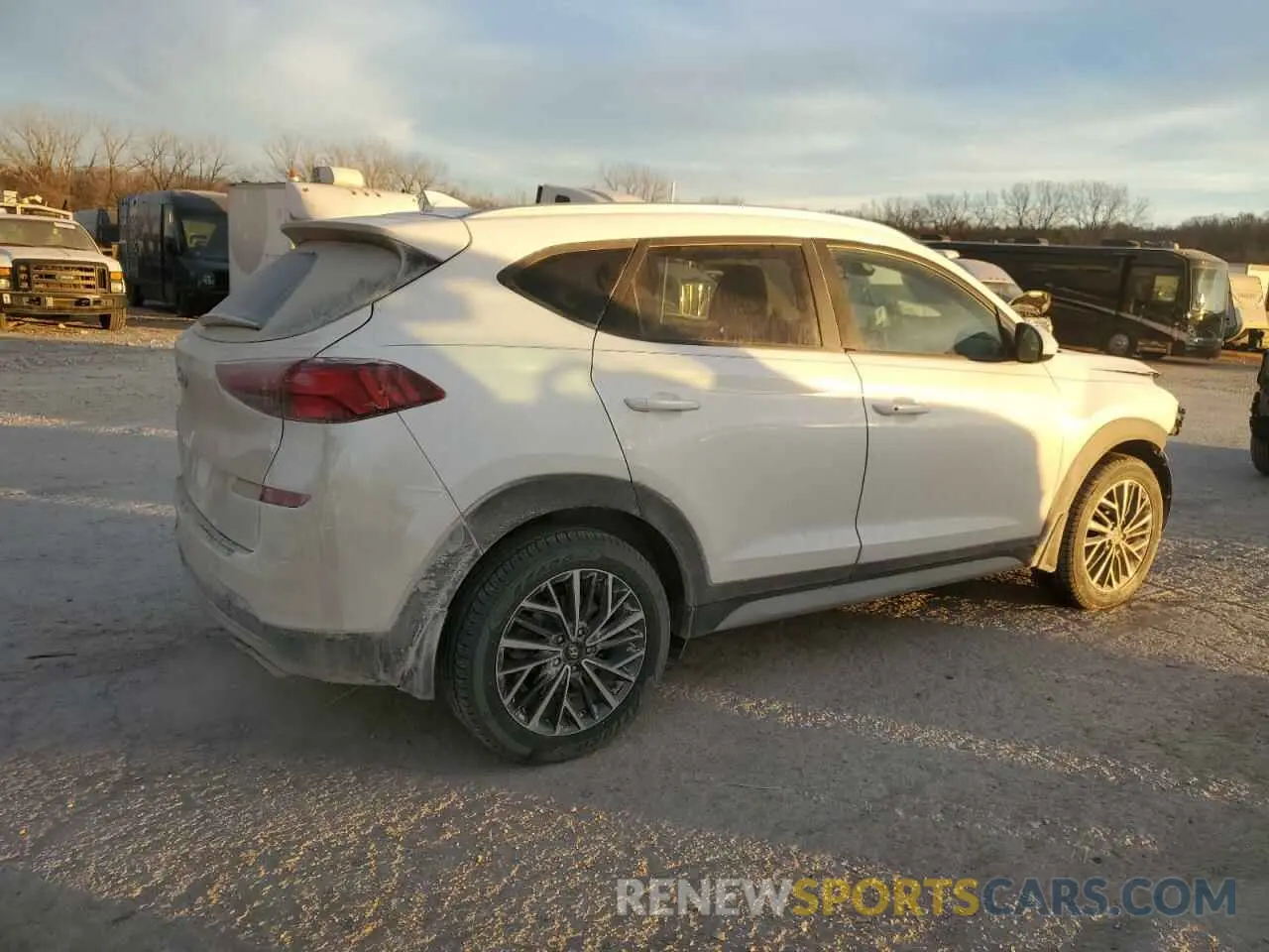 3 Photograph of a damaged car KM8J33AL3KU876123 HYUNDAI TUCSON 2019