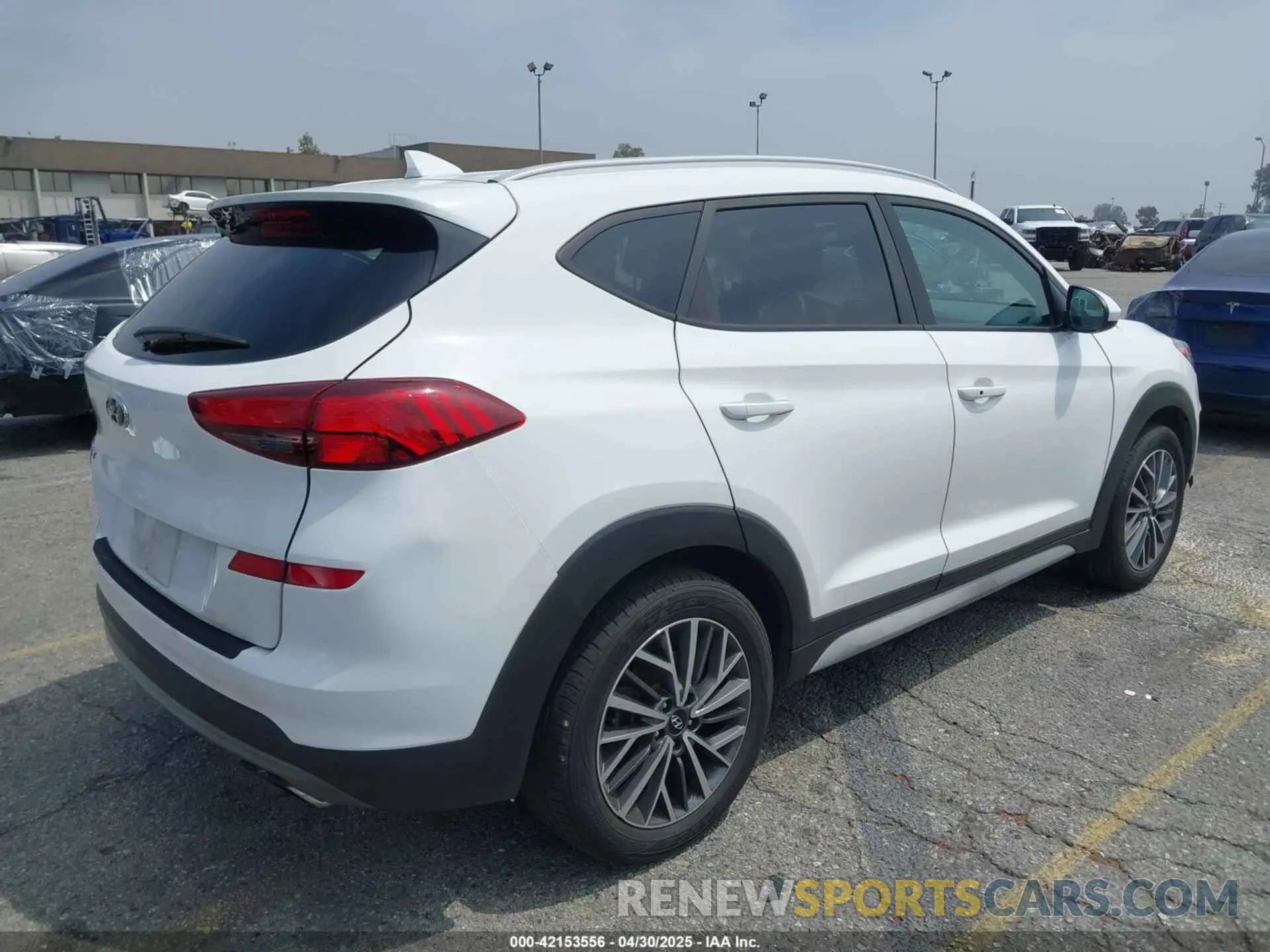 4 Фотография поврежденного автомобиля KM8J33AL5KU021603 HYUNDAI TUCSON 2019
