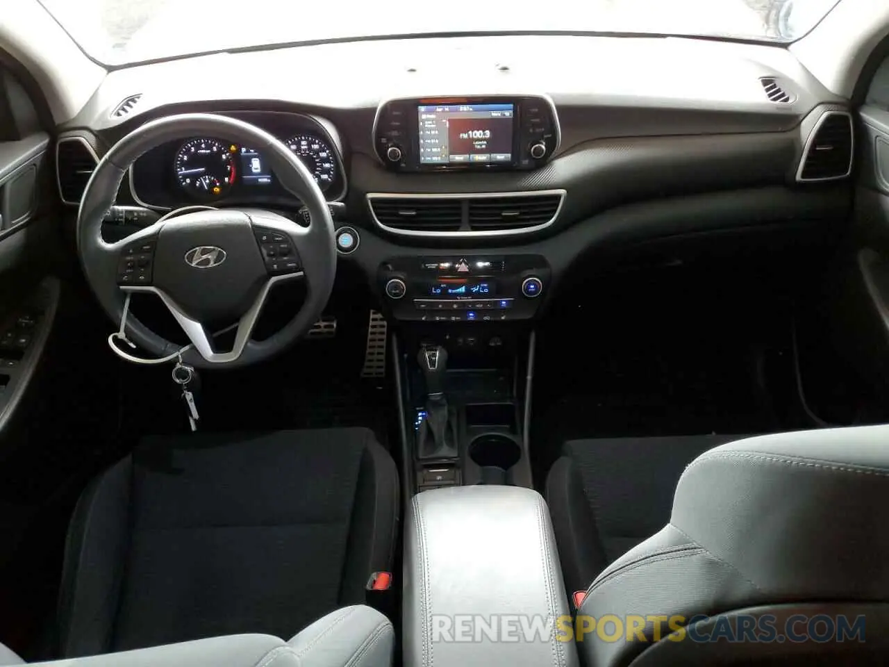 8 Photograph of a damaged car KM8J33AL5KU973100 HYUNDAI TUCSON 2019