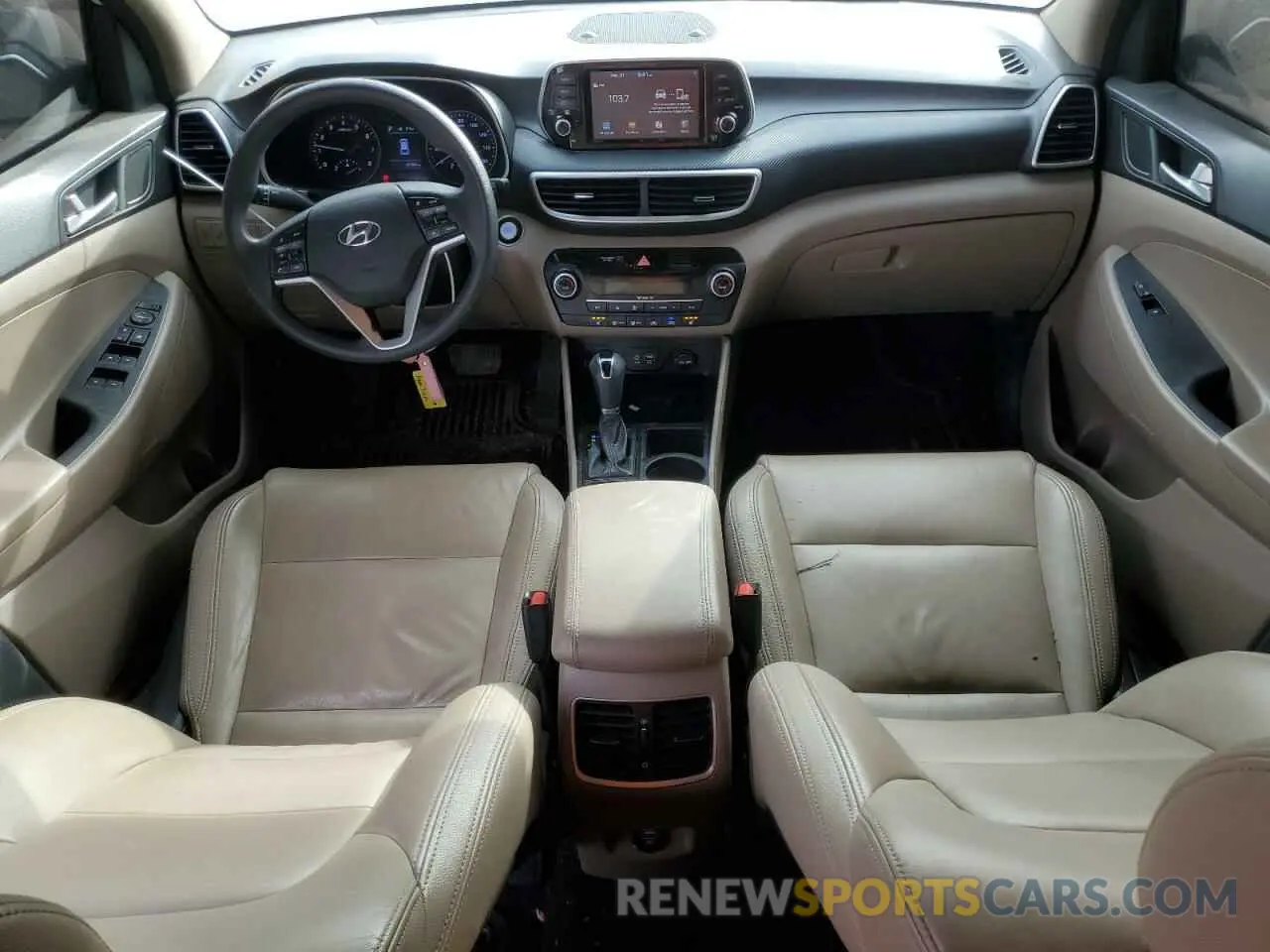 8 Photograph of a damaged car KM8J33AL6KU045439 HYUNDAI TUCSON 2019