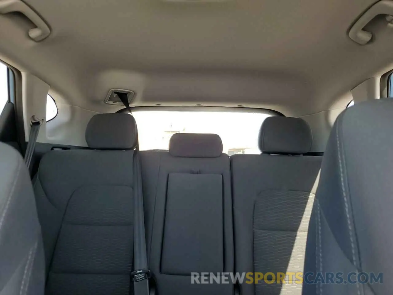 10 Фотография поврежденного автомобиля KM8J33AL6KU981447 HYUNDAI TUCSON 2019