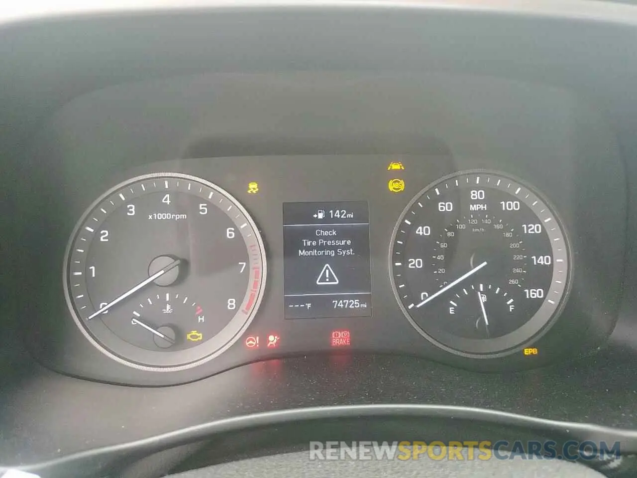 9 Фотография поврежденного автомобиля KM8J33AL7KU981070 HYUNDAI TUCSON 2019