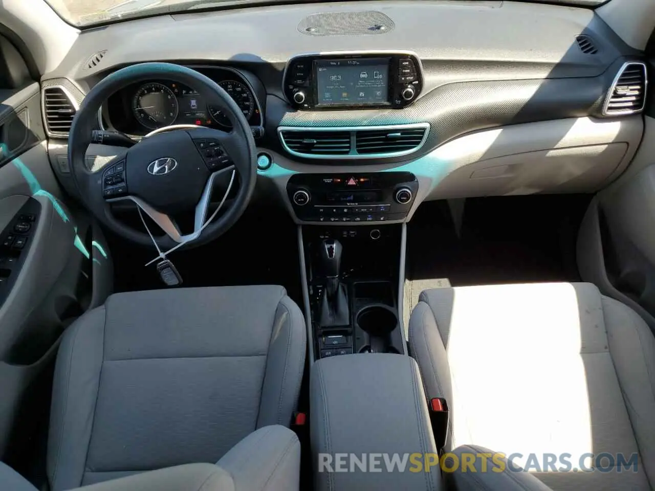 8 Photograph of a damaged car KM8J33AL9KU056645 HYUNDAI TUCSON 2019