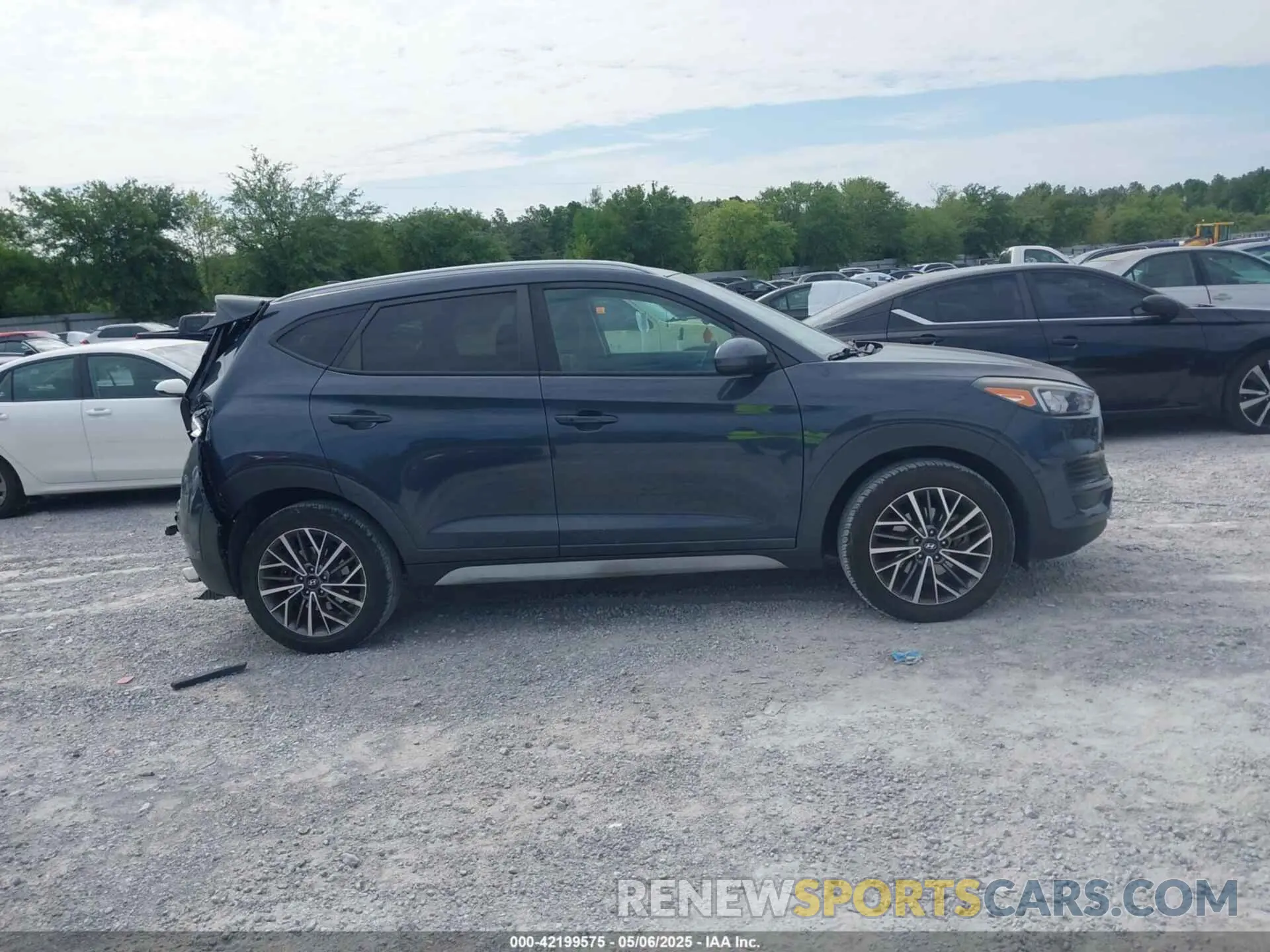 13 Фотография поврежденного автомобиля KM8J33AL9KU949771 HYUNDAI TUCSON 2019
