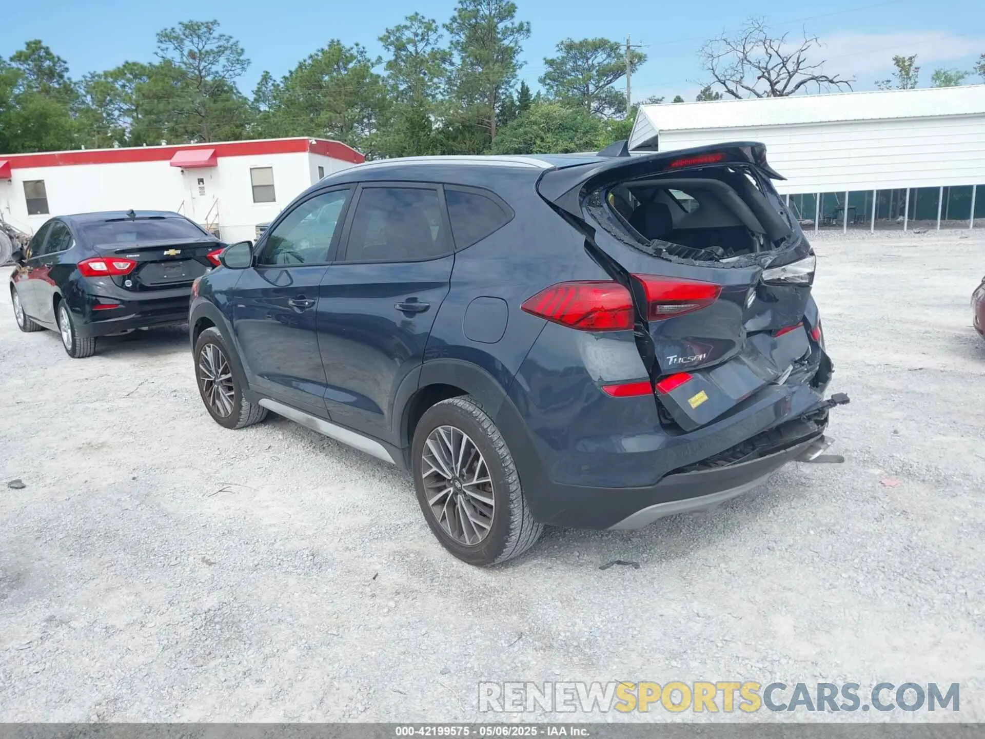 3 Фотография поврежденного автомобиля KM8J33AL9KU949771 HYUNDAI TUCSON 2019