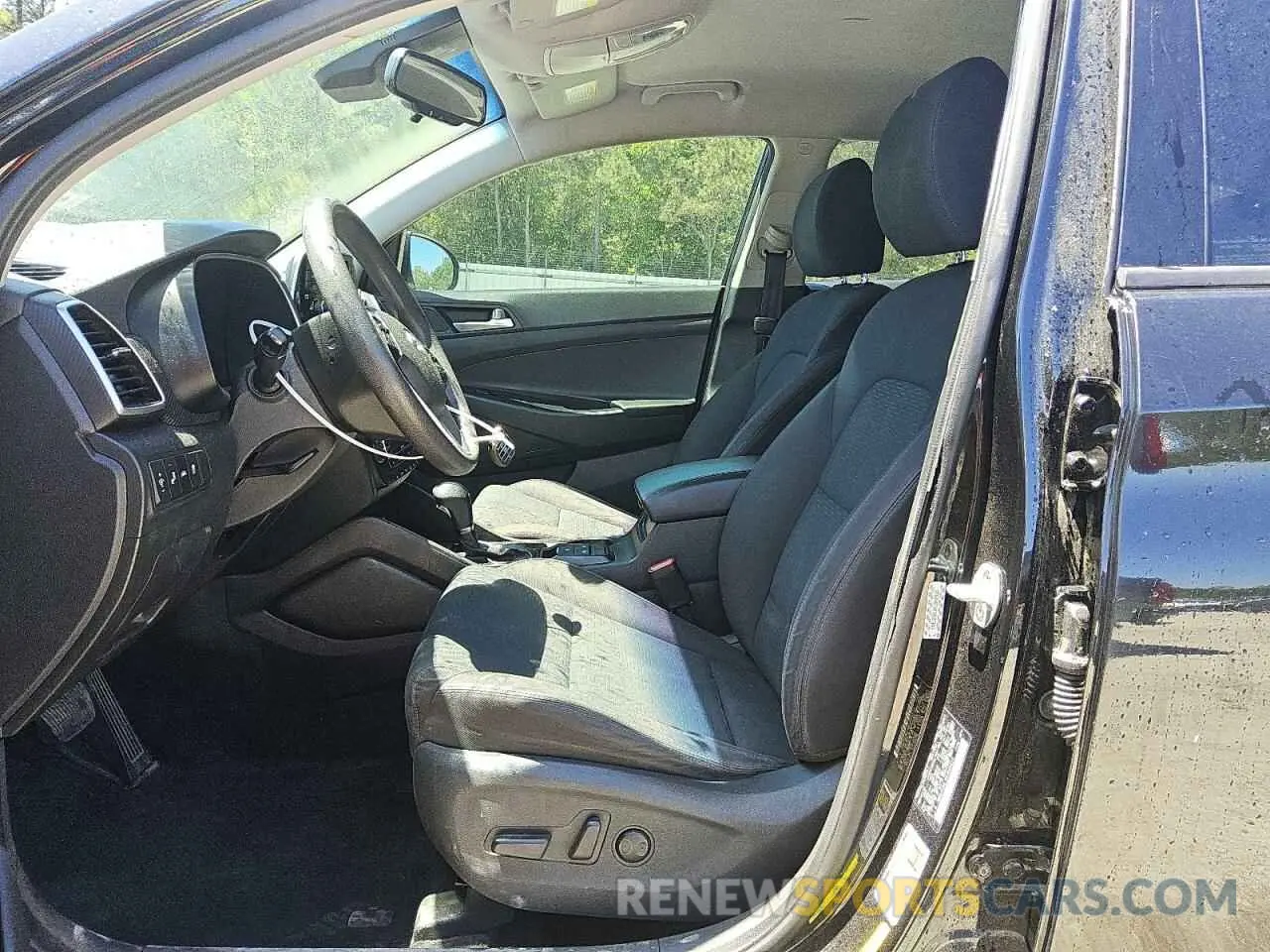 7 Photograph of a damaged car KM8J33ALXKU842910 HYUNDAI TUCSON 2019