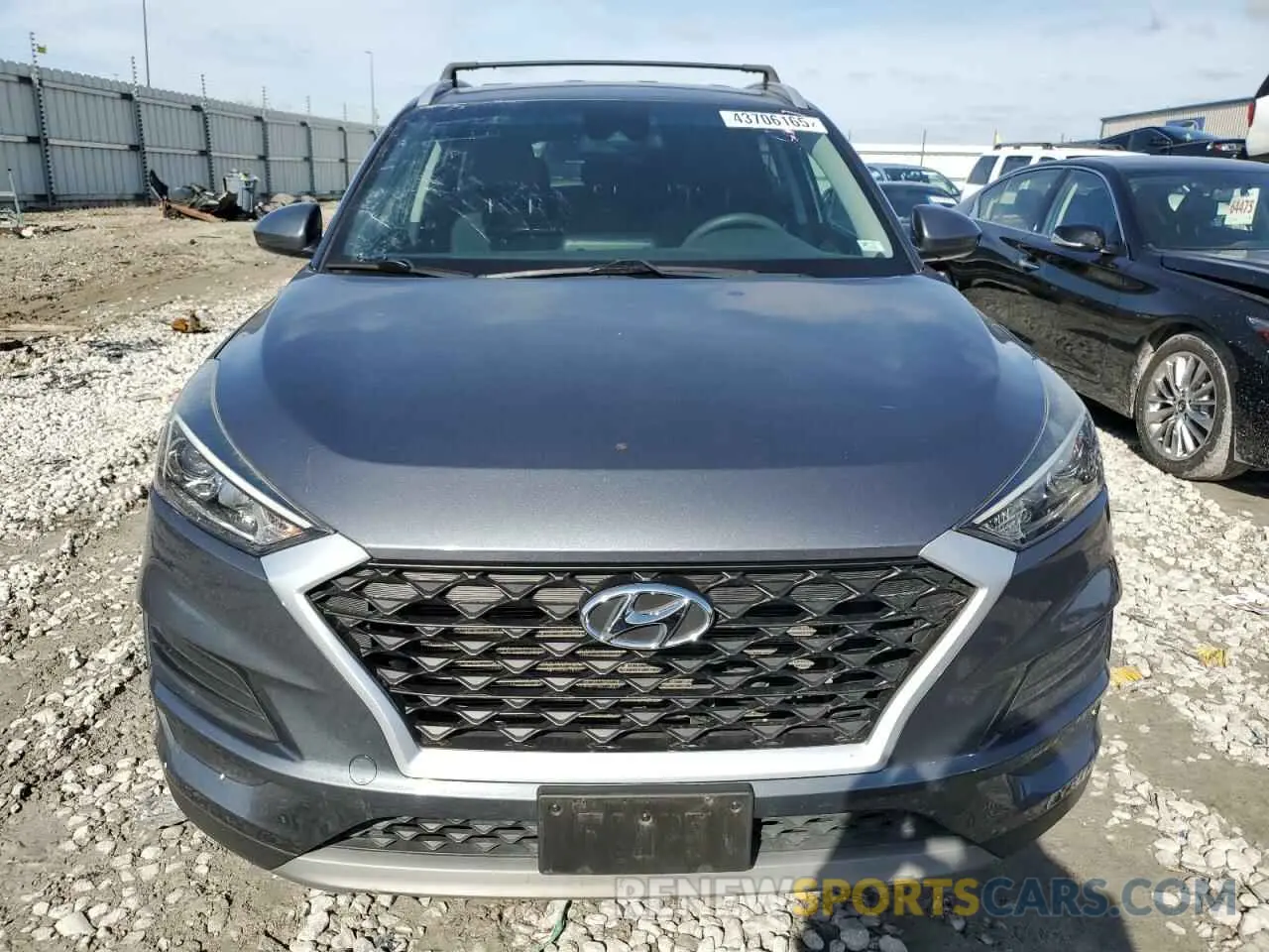 5 Photograph of a damaged car KM8J33ALXKU879018 HYUNDAI TUCSON 2019