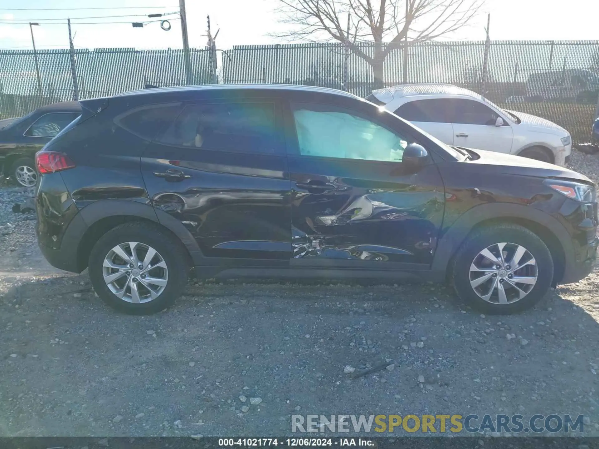 13 Photograph of a damaged car KM8J3CA40KU878596 HYUNDAI TUCSON 2019