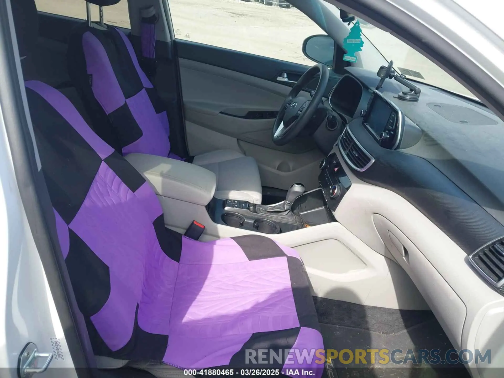 5 Photograph of a damaged car KM8J3CA42KU013032 HYUNDAI TUCSON 2019