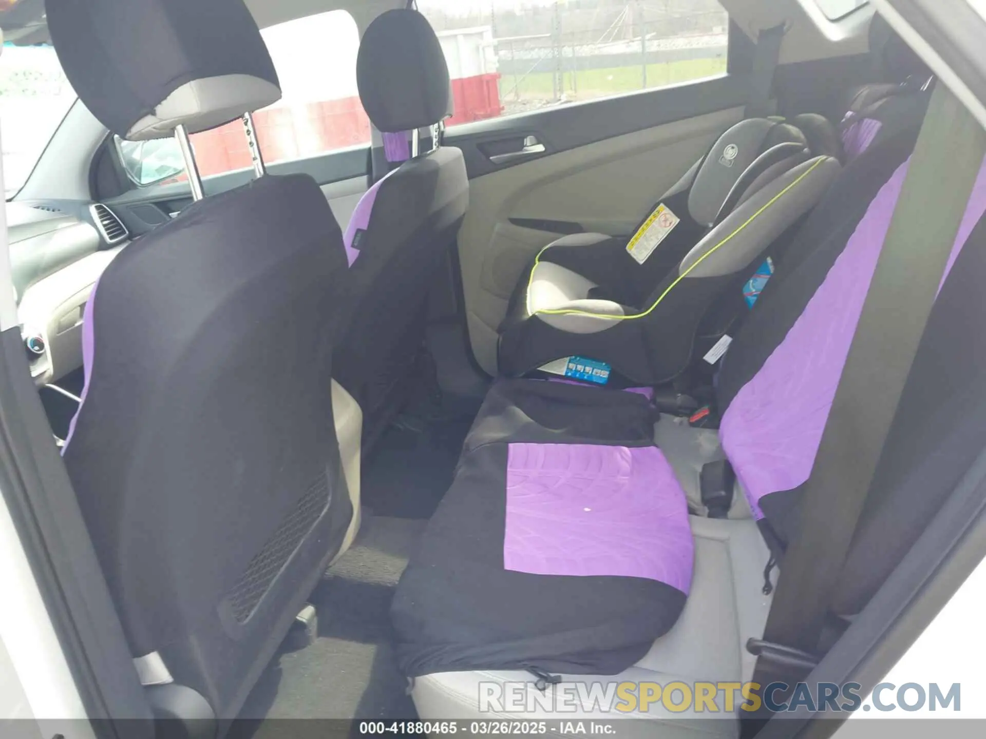 8 Photograph of a damaged car KM8J3CA42KU013032 HYUNDAI TUCSON 2019