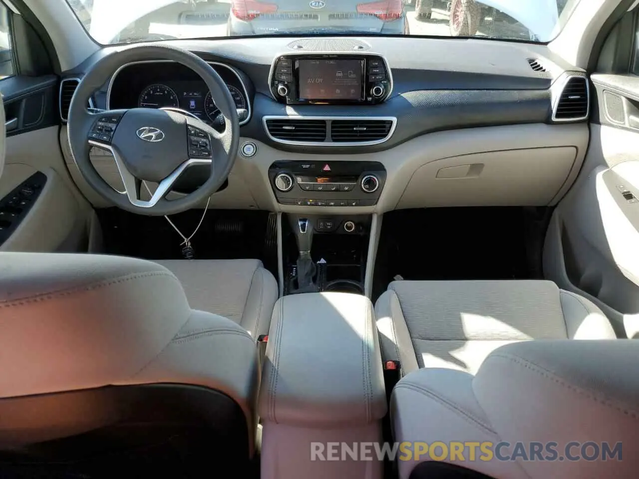 8 Photograph of a damaged car KM8J3CA43KU034309 HYUNDAI TUCSON 2019