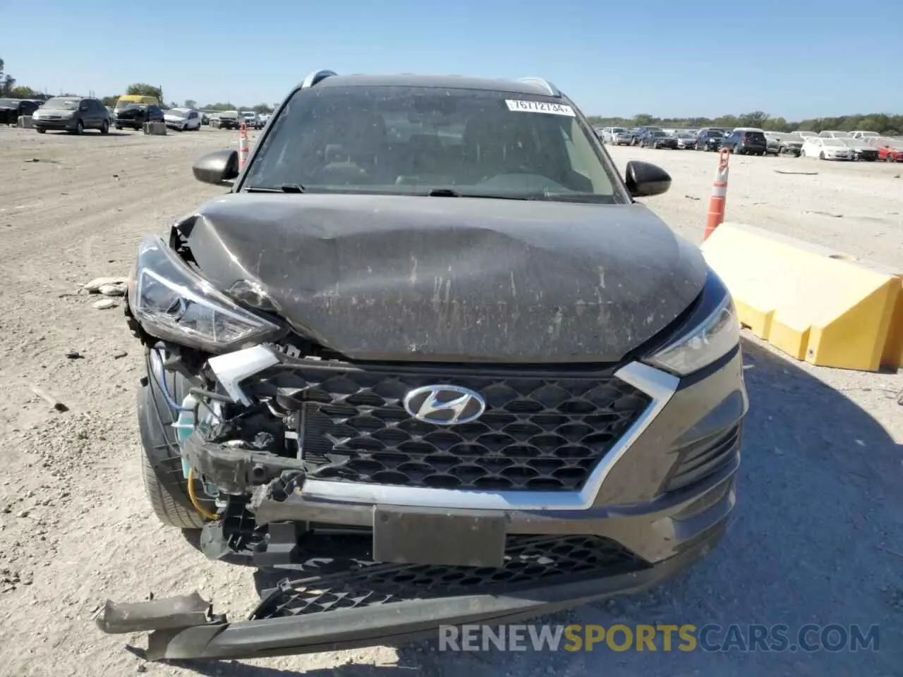 5 Photograph of a damaged car KM8J3CA46KU998855 HYUNDAI TUCSON 2019