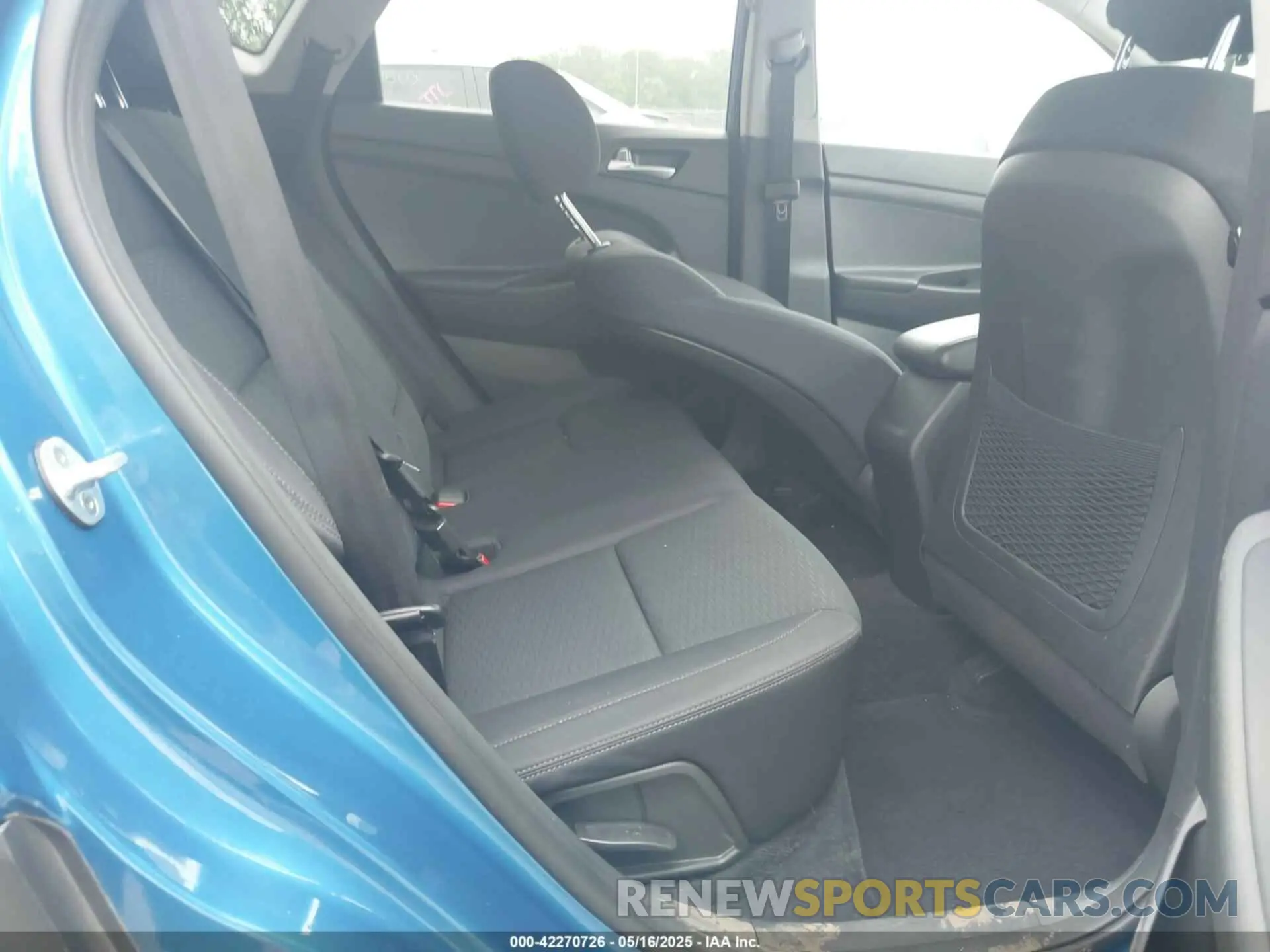 8 Фотография поврежденного автомобиля KM8J3CA47KU856580 HYUNDAI TUCSON 2019