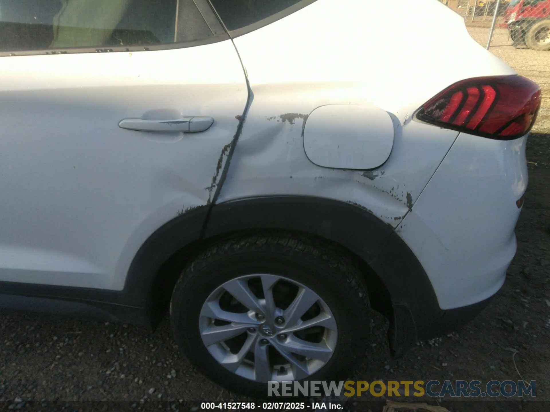 6 Photograph of a damaged car KM8J3CA4XKU894613 HYUNDAI TUCSON 2019
