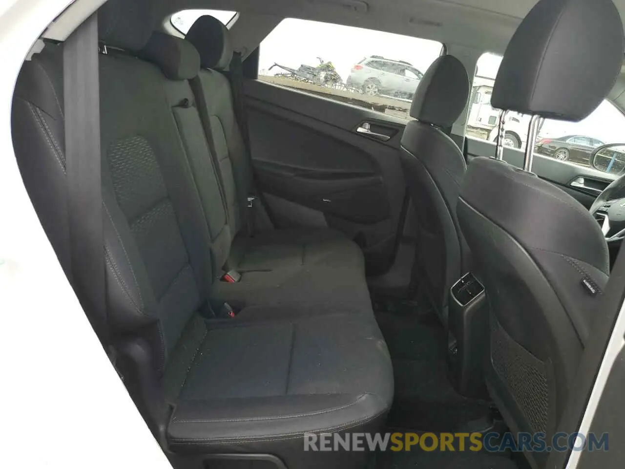 11 Photograph of a damaged car KM8J3CAL0KU958584 HYUNDAI TUCSON 2019