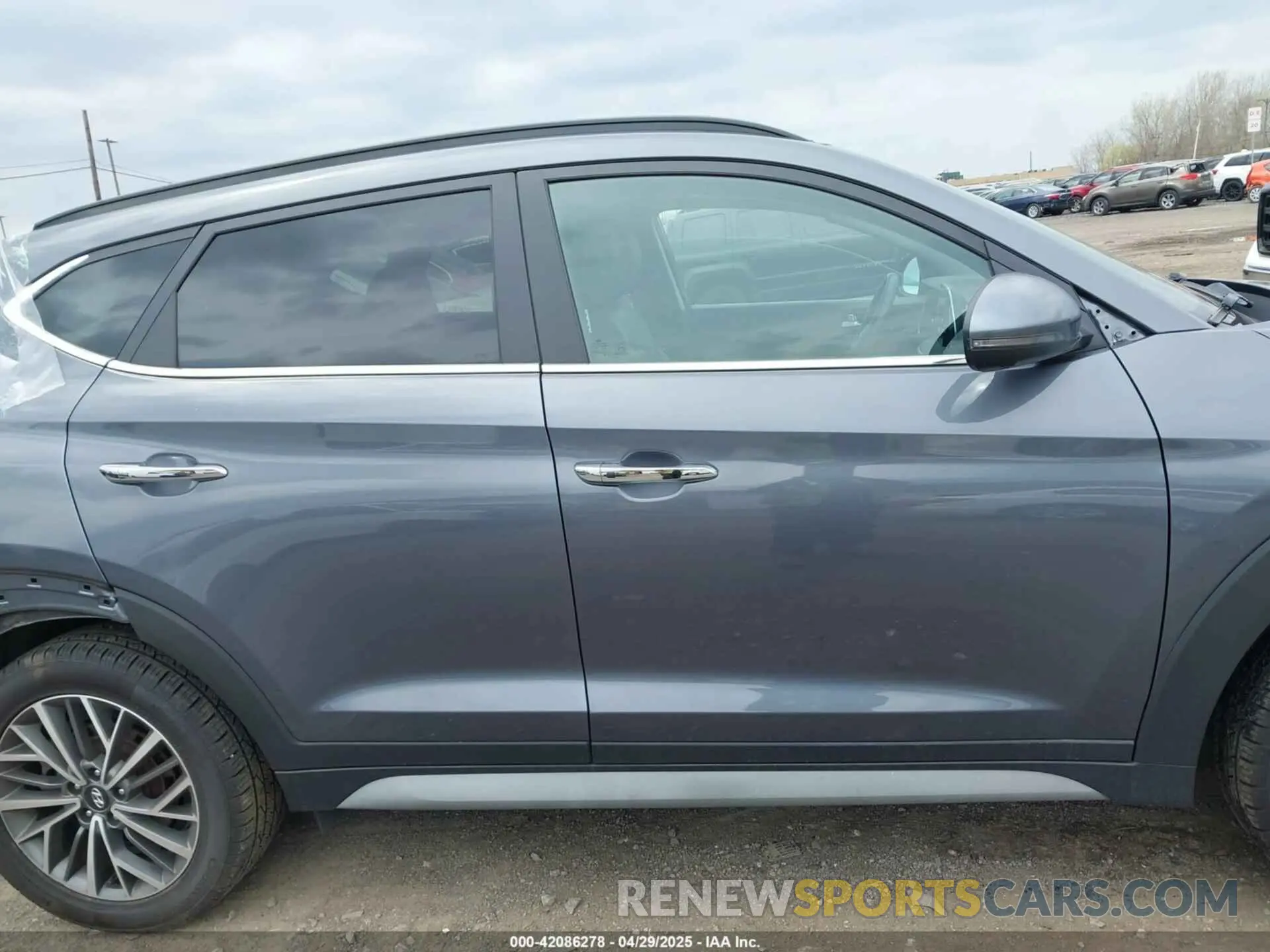 13 Photograph of a damaged car KM8J3CAL2KU009361 HYUNDAI TUCSON 2019