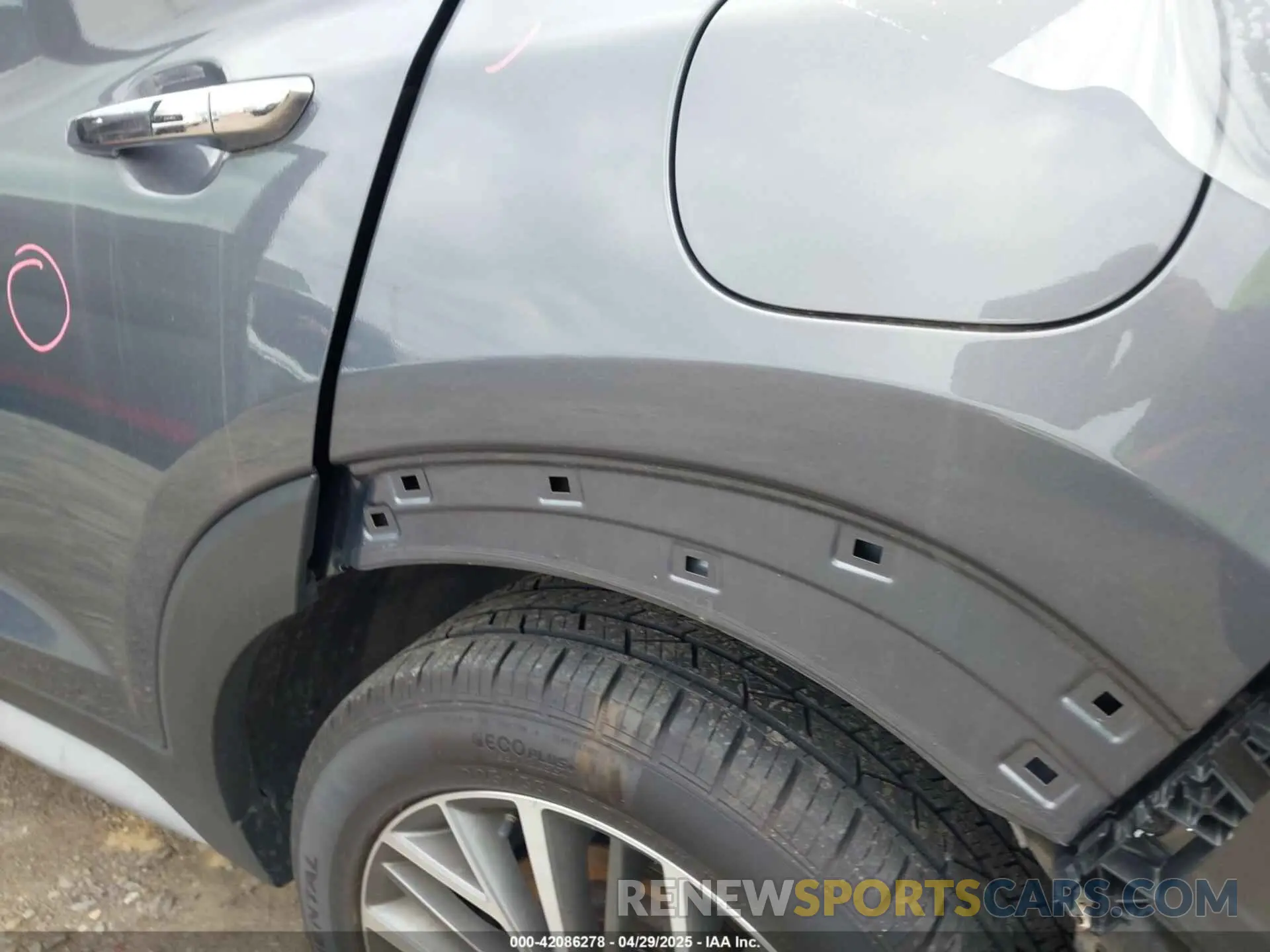 18 Photograph of a damaged car KM8J3CAL2KU009361 HYUNDAI TUCSON 2019