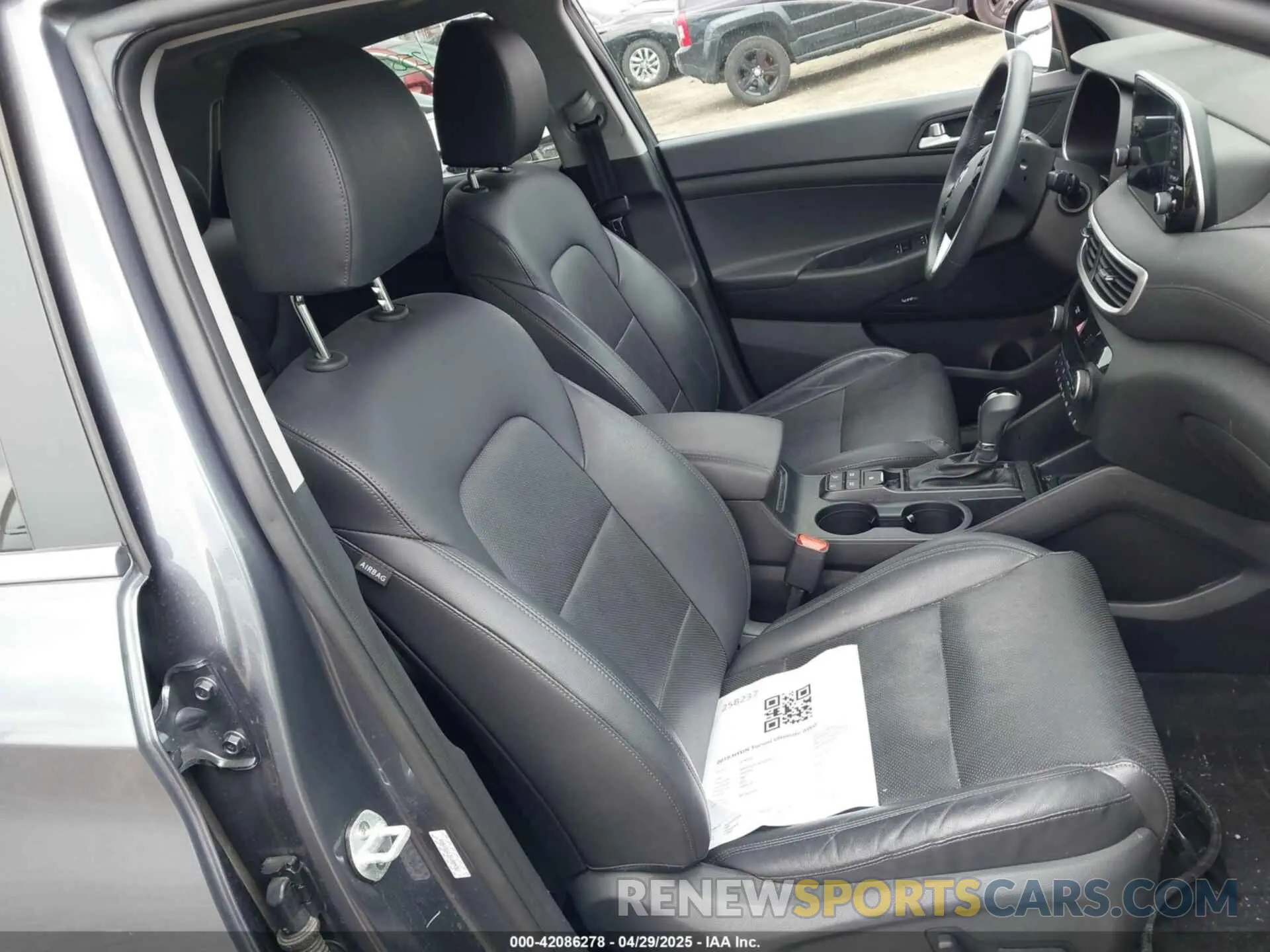 5 Photograph of a damaged car KM8J3CAL2KU009361 HYUNDAI TUCSON 2019