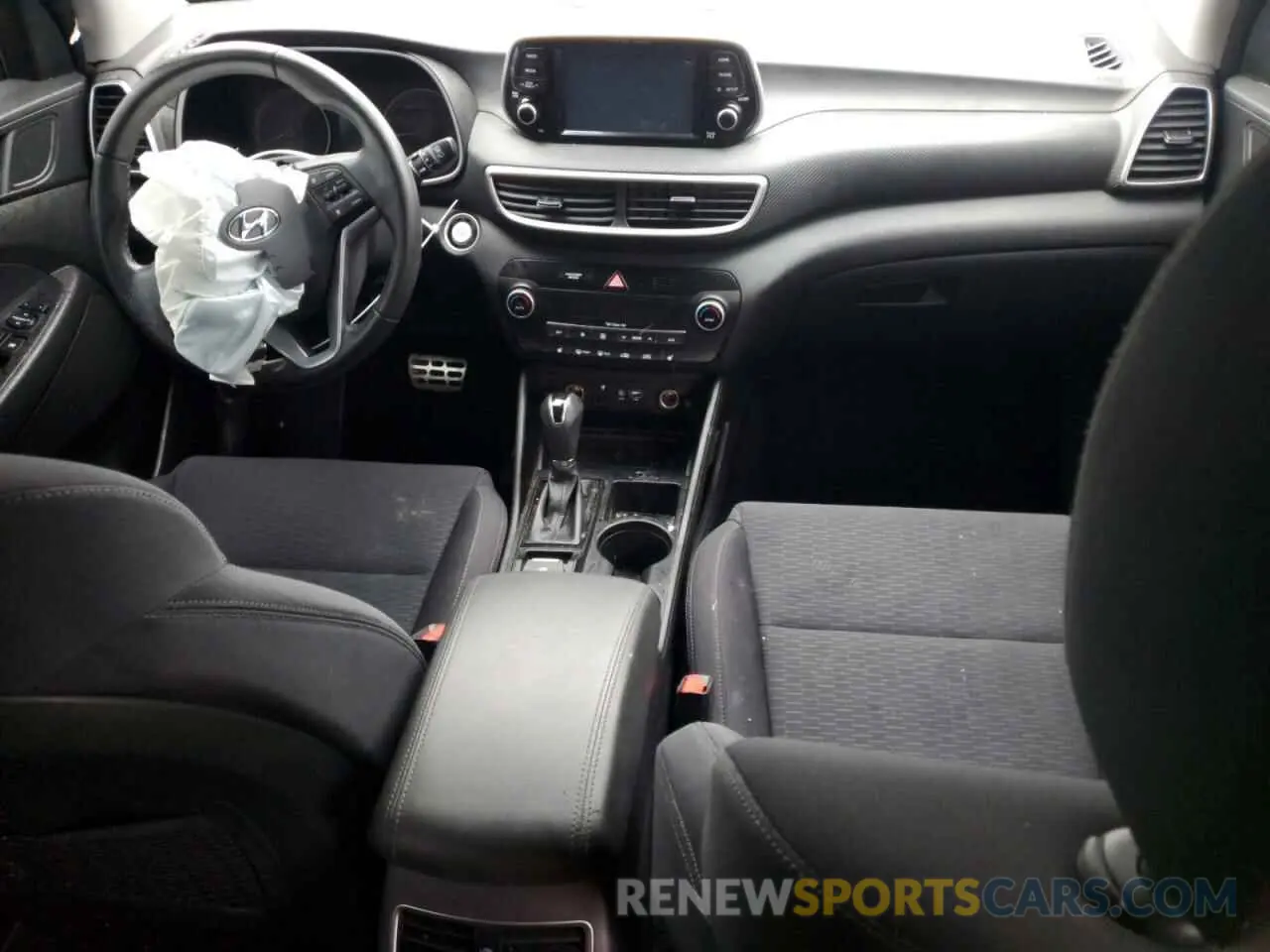 8 Фотография поврежденного автомобиля KM8J3CAL2KU922301 HYUNDAI TUCSON 2019