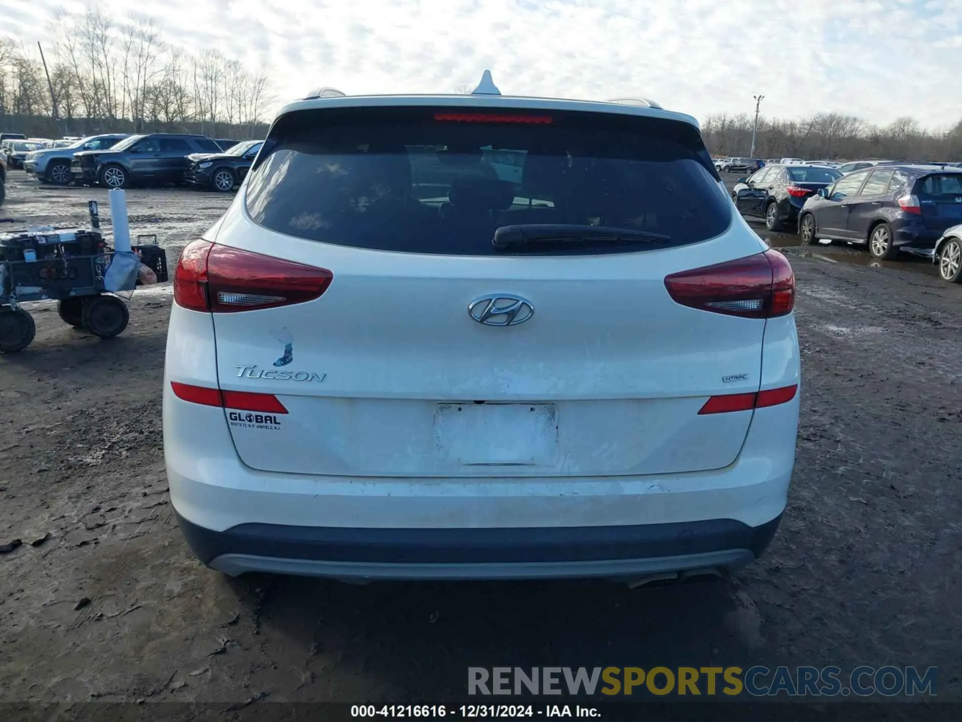 16 Photograph of a damaged car KM8J3CAL3KU892709 HYUNDAI TUCSON 2019