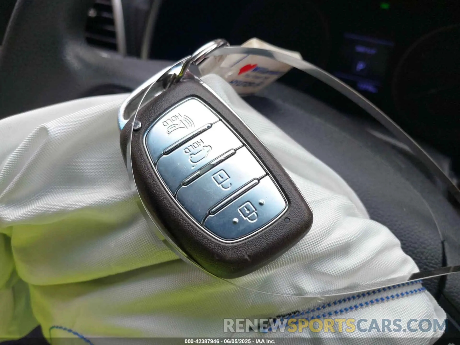 11 Фотография поврежденного автомобиля KM8J3CAL7KU993669 HYUNDAI TUCSON 2019