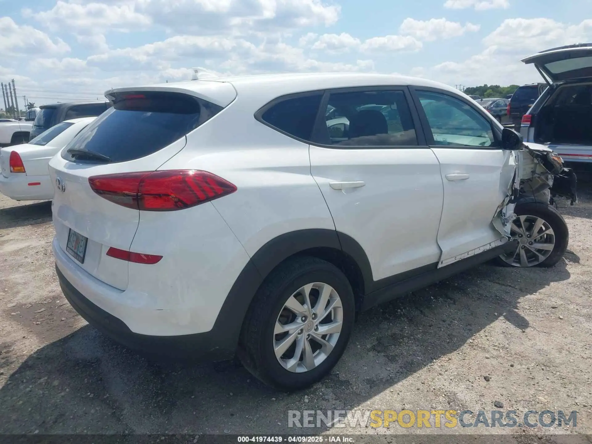 4 Фотография поврежденного автомобиля KM8J23A40LU202931 HYUNDAI TUCSON 2020