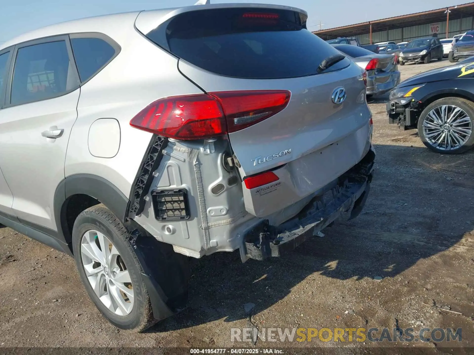 18 Фотография поврежденного автомобиля KM8J23A41LU140200 HYUNDAI TUCSON 2020