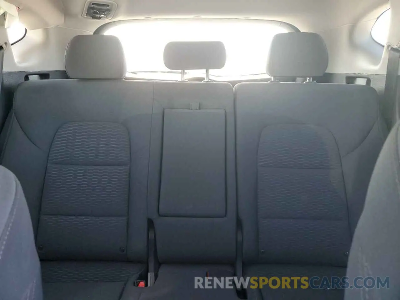 10 Фотография поврежденного автомобиля KM8J23A41LU218913 HYUNDAI TUCSON 2020