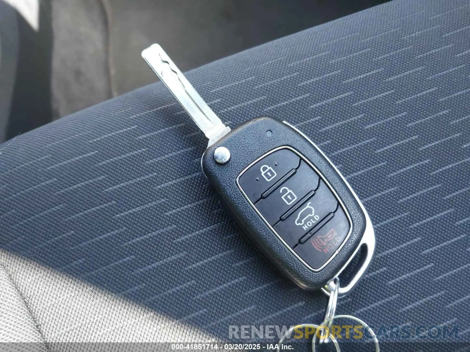 11 Фотография поврежденного автомобиля KM8J23A42LU135653 HYUNDAI TUCSON 2020