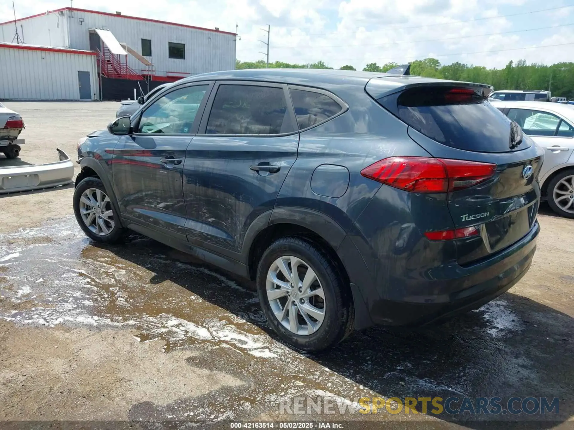 3 Фотография поврежденного автомобиля KM8J23A43LU089735 HYUNDAI TUCSON 2020