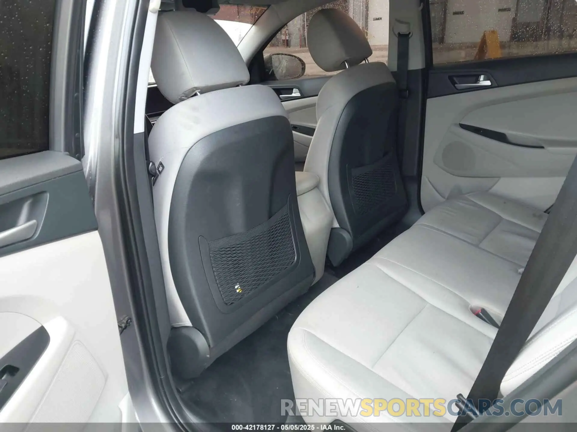 8 Фотография поврежденного автомобиля KM8J23A43LU115525 HYUNDAI TUCSON 2020