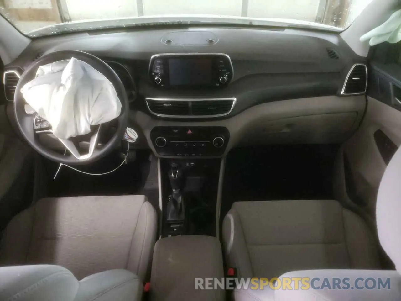 8 Фотография поврежденного автомобиля KM8J23A44LU160635 HYUNDAI TUCSON 2020