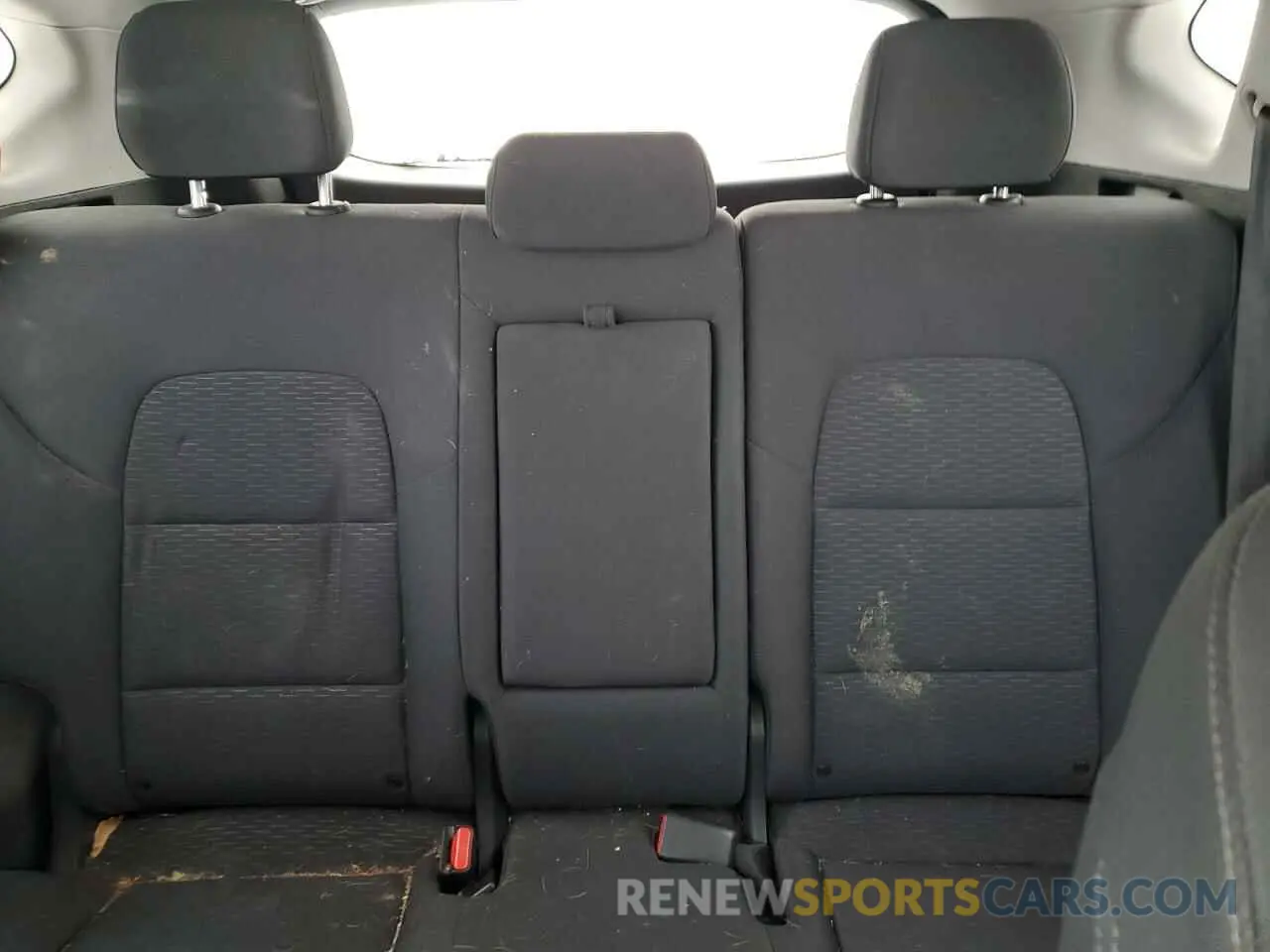 10 Photograph of a damaged car KM8J23A46LU164198 HYUNDAI TUCSON 2020