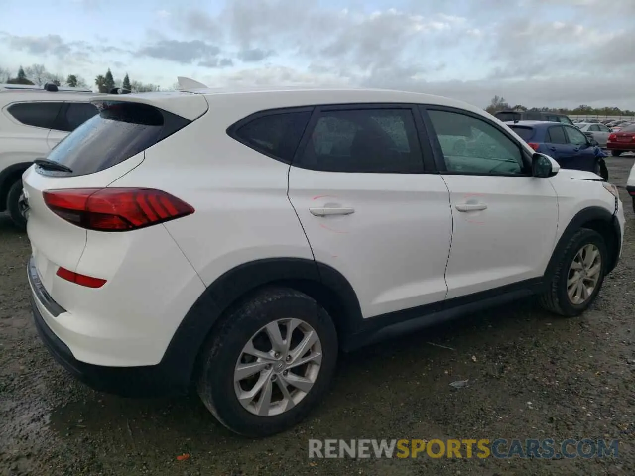 3 Фотография поврежденного автомобиля KM8J23A46LU189439 HYUNDAI TUCSON 2020