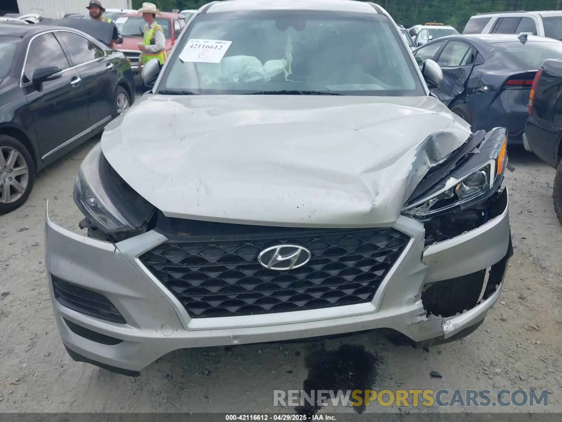 6 Photograph of a damaged car KM8J2CA40LU175326 HYUNDAI TUCSON 2020