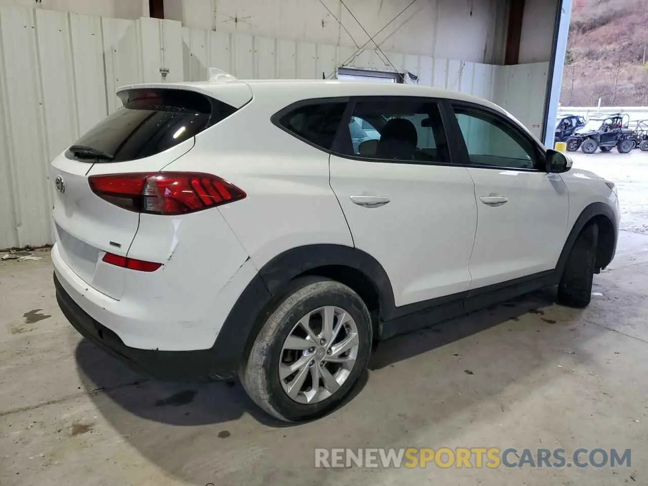 3 Photograph of a damaged car KM8J2CA40LU228560 HYUNDAI TUCSON 2020