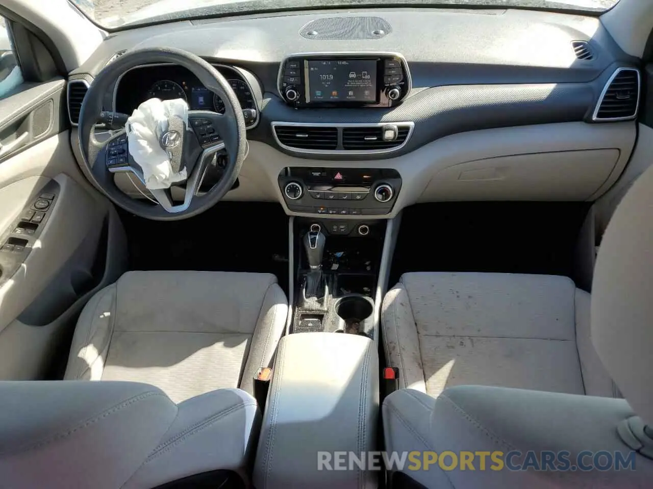 8 Photograph of a damaged car KM8J2CA41LU080760 HYUNDAI TUCSON 2020