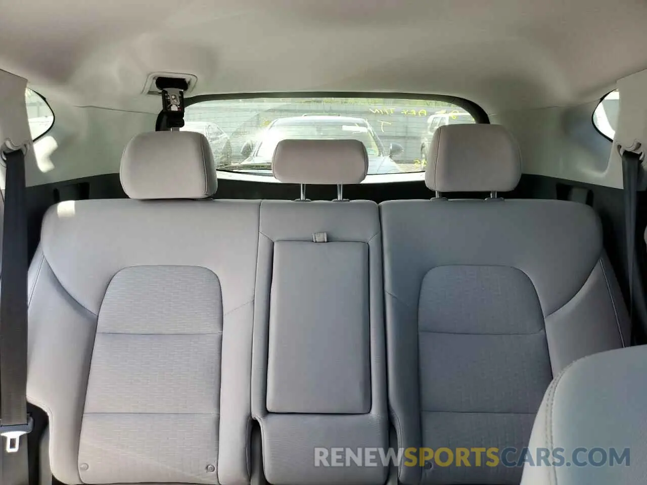 10 Фотография поврежденного автомобиля KM8J2CA41LU157465 HYUNDAI TUCSON 2020