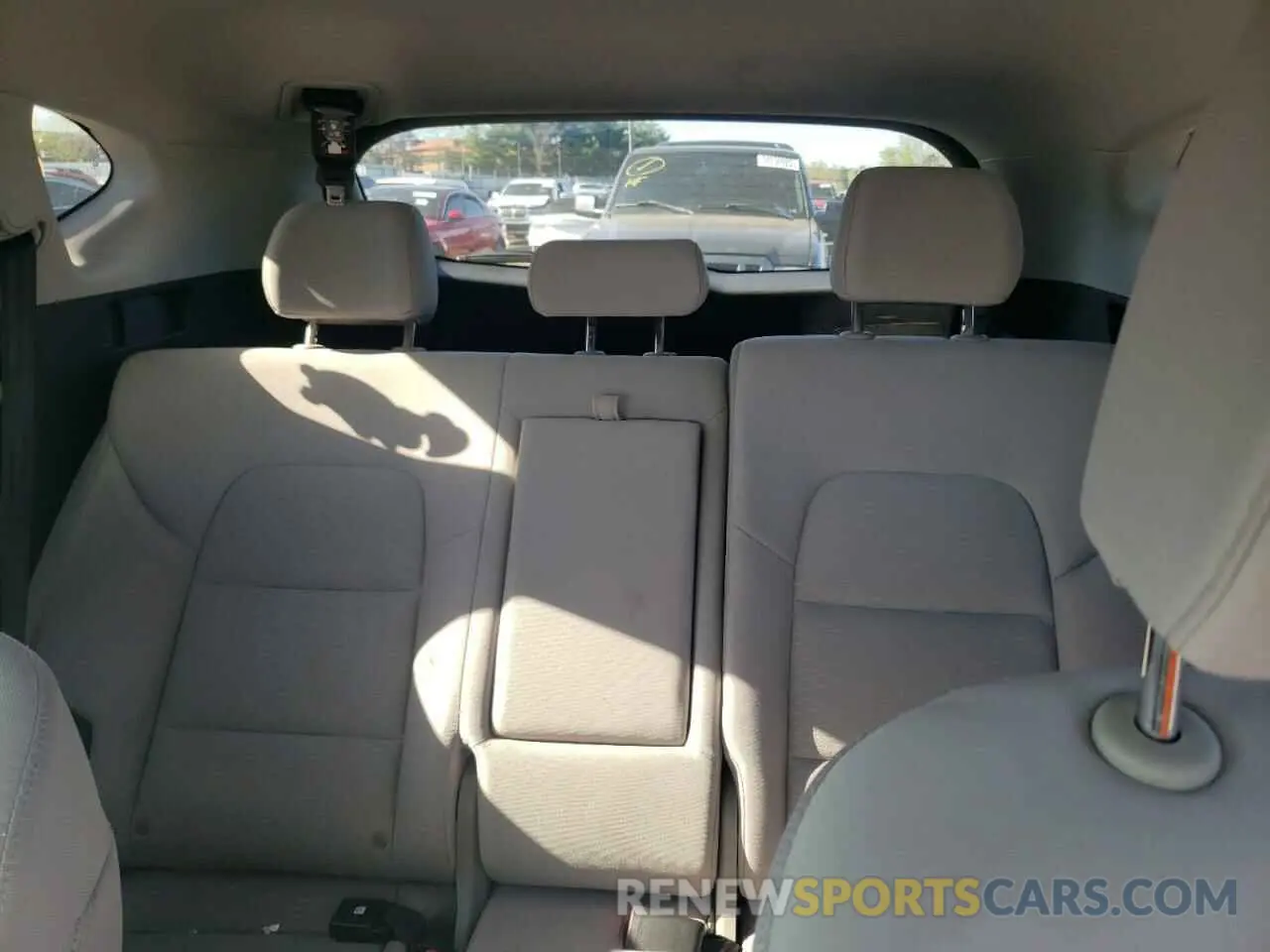 10 Photograph of a damaged car KM8J2CA42LU077771 HYUNDAI TUCSON 2020