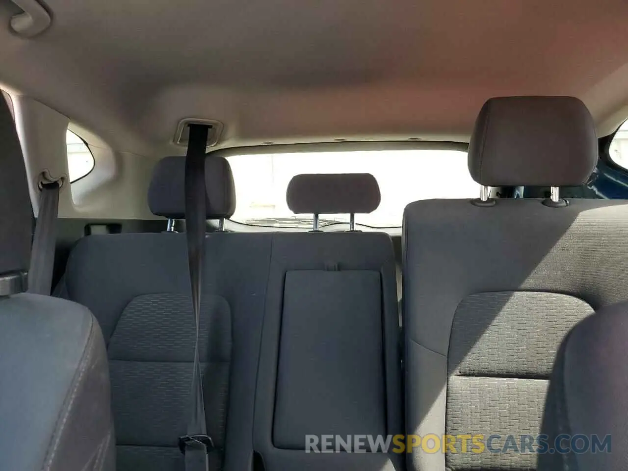 10 Photograph of a damaged car KM8J2CA42LU204079 HYUNDAI TUCSON 2020