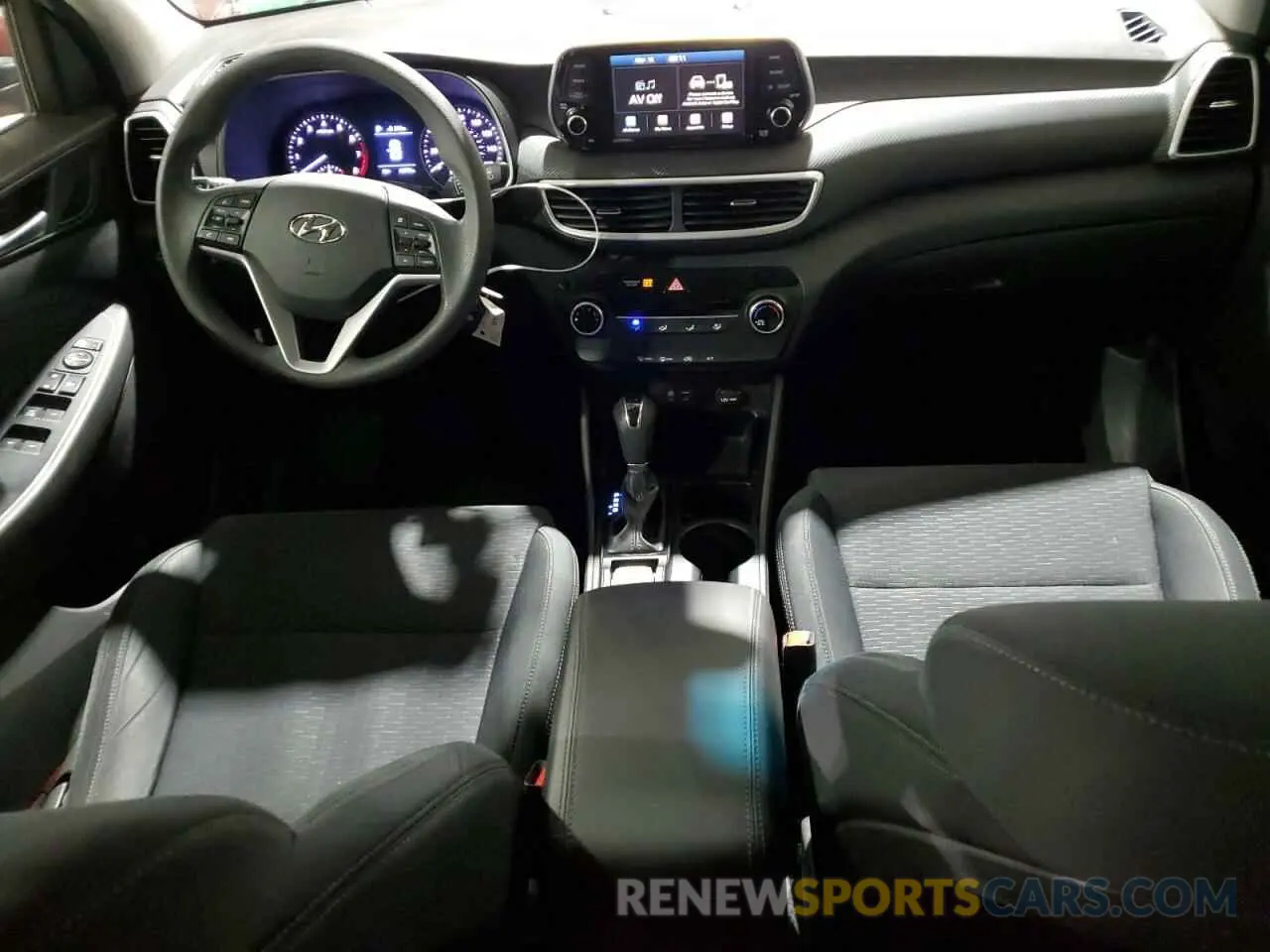 8 Фотография поврежденного автомобиля KM8J2CA44LU213348 HYUNDAI TUCSON 2020