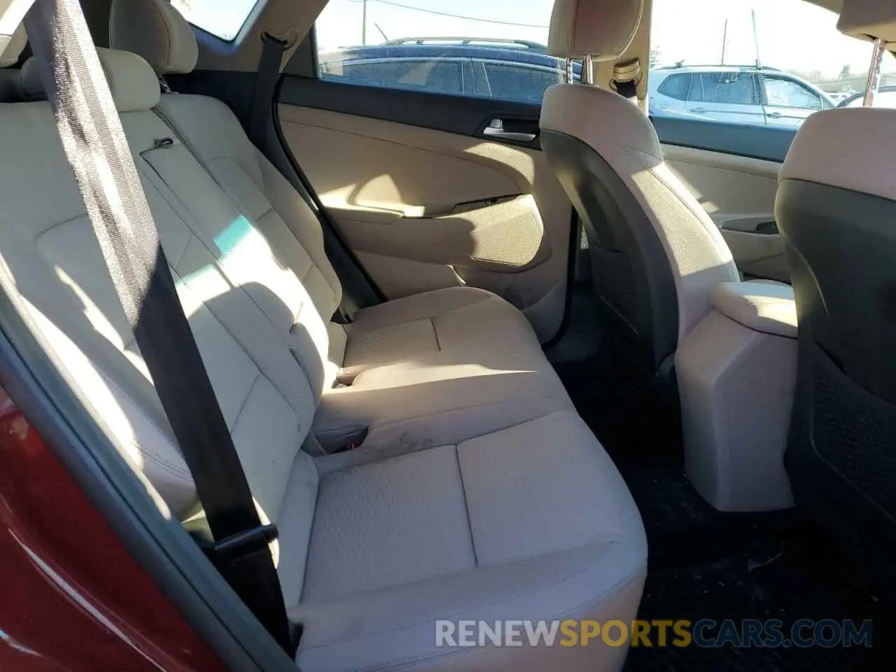 11 Photograph of a damaged car KM8J2CA44LU253543 HYUNDAI TUCSON 2020