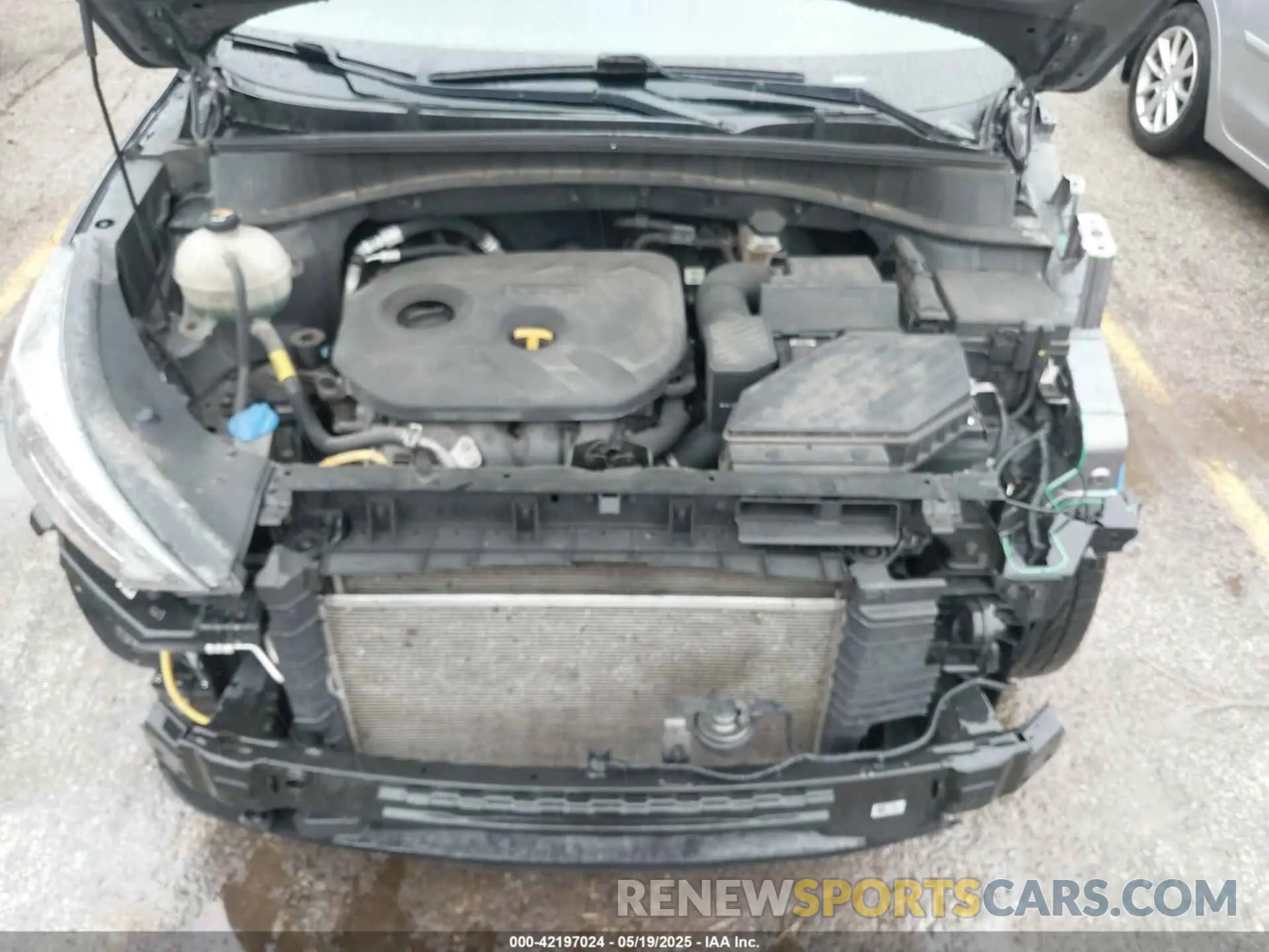 10 Фотография поврежденного автомобиля KM8J2CA45LU081250 HYUNDAI TUCSON 2020